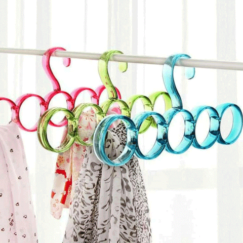 5 Holes Scarf Hanger Plastic (Pack Of 02)