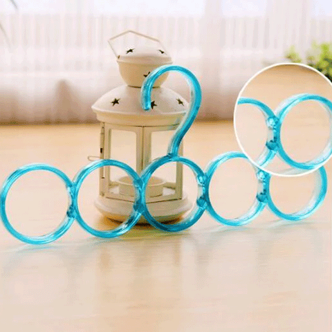 5 Holes Scarf Hanger Plastic (Pack Of 02)