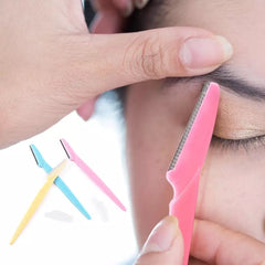 Tineke Eyebrow Razor